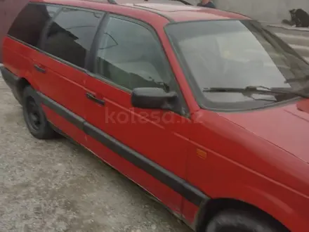 Volkswagen Passat 1991 года за 1 350 000 тг. в Тараз – фото 2