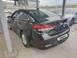 Hyundai Sonata 2018 года за 6 800 000 тг. в Алматы – фото 2