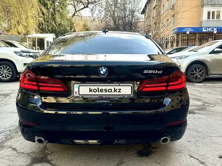 BMW 520 2017 года за 17 000 000 тг. в Алматы – фото 3