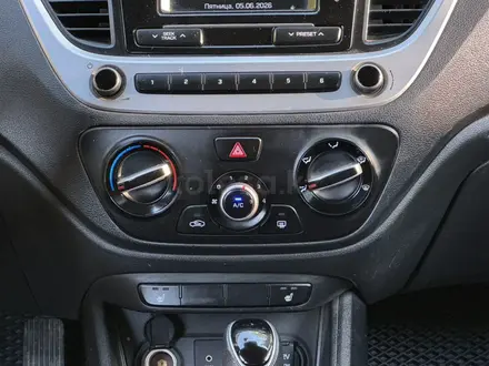 Hyundai Accent 2018 года за 6 300 000 тг. в Семей – фото 10