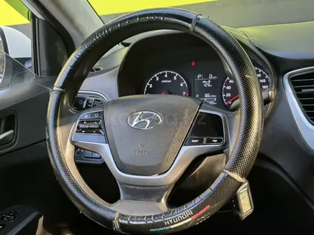 Hyundai Accent 2018 года за 6 300 000 тг. в Семей – фото 12