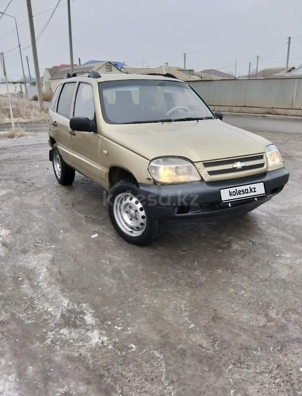 Chevrolet Niva, 2004