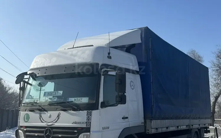 Mercedes-Benz  Atego 2009 года за 18 500 000 тг. в Алматы