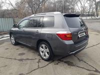 Toyota Highlander 2008 года за 10 000 000 тг. в Алматы