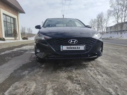 Hyundai Accent 2021 года за 7 990 000 тг. в Павлодар