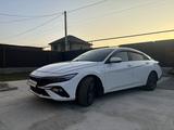 Hyundai Elantra 2024 года за 8 900 000 тг. в Алматы – фото 2