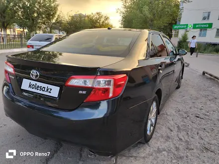 Toyota Camry 2013 года за 6 650 000 тг. в Караганда – фото 2