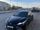 Toyota Camry 2018 года за 13 000 000 тг. в Кызылорда – фото 2