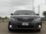 Toyota Camry 2011 года за 4 850 000 тг. в Актобе – фото 3