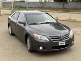 Toyota Camry 2011 года за 4 850 000 тг. в Актобе – фото 4