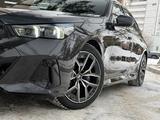 BMW 520 2024 года за 35 000 000 тг. в Павлодар – фото 5