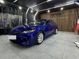 Toyota Camry 2018 годаfor11 900 000 тг. в Алматы – фото 2