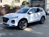 Hyundai Santa Fe 2019 годаүшін11 650 000 тг. в Алматы