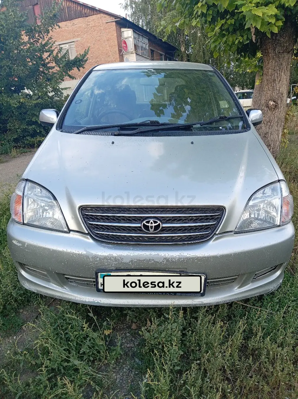 Toyota Nadia, 1999