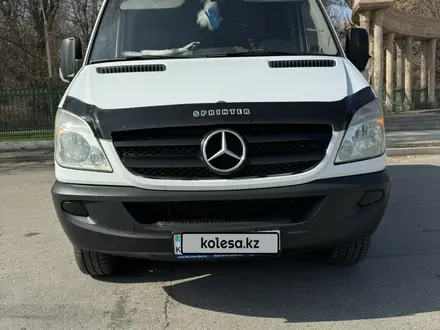 Mercedes-Benz Sprinter 2007 года за 10 000 000 тг. в Алматы – фото 10