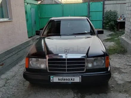 Mercedes-Benz E 300 1993 года за 1 500 000 тг. в Талдыкорган – фото 7