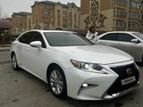 Lexus ES 300h 2013 годаfor8 100 000 тг. в Жанаозен