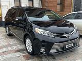 Toyota Sienna 2015 года за 9 800 000 тг. в Актау – фото 2