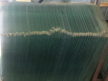 Стёкла заводские на 3 1 hidromek komatsu за 75 000 тг. в Алматы – фото 7