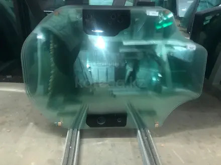 Стёкла заводские на 3 1 hidromek komatsu за 75 000 тг. в Алматы – фото 22