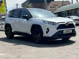Toyota RAV4 2022 года за 19 700 000 тг. в Алматы – фото 3