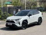 Toyota RAV4 2022 года за 19 700 000 тг. в Алматы – фото 2
