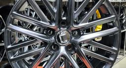 TOYOTA на 17 новые диски за 200 000 тг. в Астана