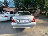 Mercedes-Benz E 240 2003 годаfor5 500 000 тг. в Алматы – фото 4