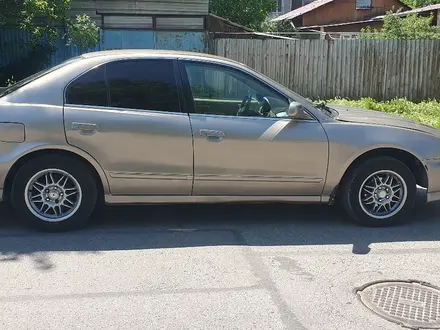 Mitsubishi Galant 1999 года за 1 500 000 тг. в Алматы – фото 2