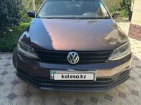 Volkswagen Jetta 2015 годаfor5 900 000 тг. в Шымкент