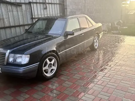 Mercedes-Benz E 200 1989 года за 1 500 000 тг. в Алматы – фото 6