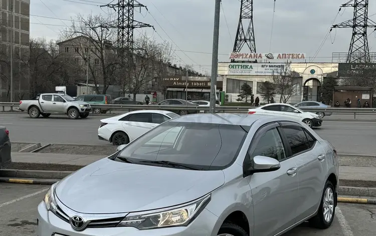 Toyota Corolla 2018 года за 8 100 000 тг. в Алматы