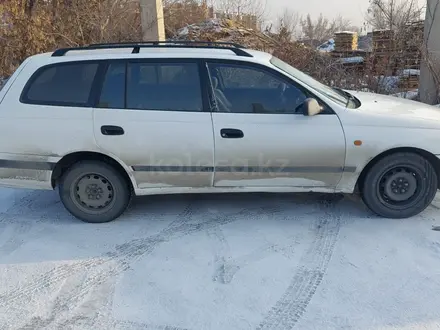 Toyota Carina E 1995 года за 1 850 000 тг. в Семей – фото 2