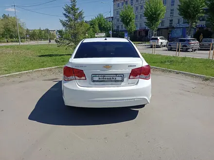 Chevrolet Cruze 2015 года за 5 200 000 тг. в Рудный – фото 2