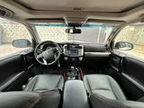 Toyota 4Runner 2015 года за 15 500 000 тг. в Актобе