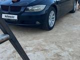 BMW 320 2006 года за 2 000 000 тг. в Кульсары – фото 3