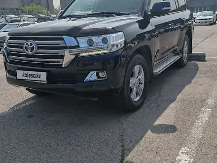 Toyota Land Cruiser 2017 года за 34 500 000 тг. в Алматы – фото 2