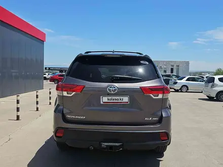 Toyota Highlander 2019 года за 11 500 000 тг. в Алматы – фото 5