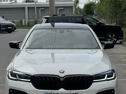 BMW 540 2020 года за 23 500 000 тг. в Шымкент – фото 2