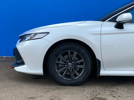 Toyota Camry 2019 года за 13 960 000 тг. в Алматы – фото 6