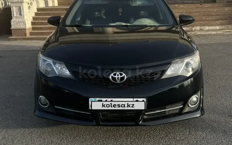 Toyota Camry 2014 годаfor8 000 000 тг. в Атырау