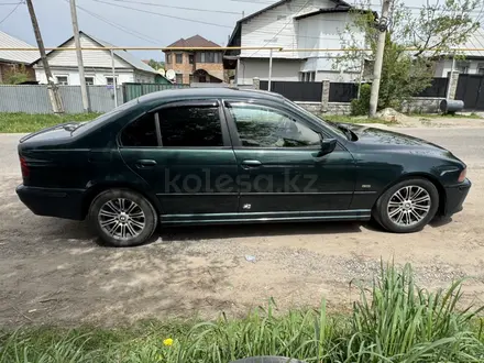 BMW 528 1998 года за 3 000 000 тг. в Алматы – фото 4