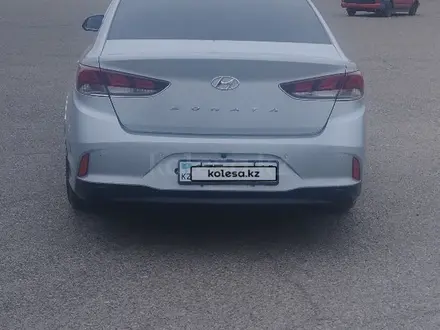 Hyundai Sonata 2019 года за 9 500 000 тг. в Талдыкорган – фото 4