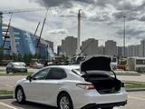 Toyota Camry 2021 года за 14 000 000 тг. в Астана – фото 5