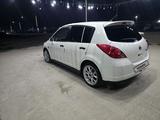 Nissan Tiida 2004 годаүшін2 500 000 тг. в Жанаозен – фото 4