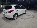 Nissan Tiida 2004 годаүшін2 500 000 тг. в Жанаозен – фото 5