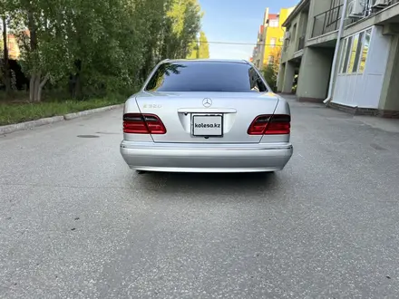 Mercedes-Benz E 320 2001 года за 5 800 000 тг. в Актобе – фото 6