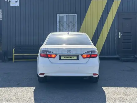 Toyota Camry 2017 года за 9 100 000 тг. в Караганда – фото 5