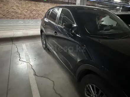 Mazda CX-5 2018 года за 11 500 000 тг. в Астана – фото 3