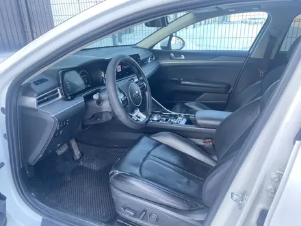 Kia K5 2021 года за 10 117 575 тг. в Астана – фото 7